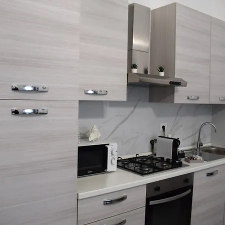 28 * كونفيرسانو